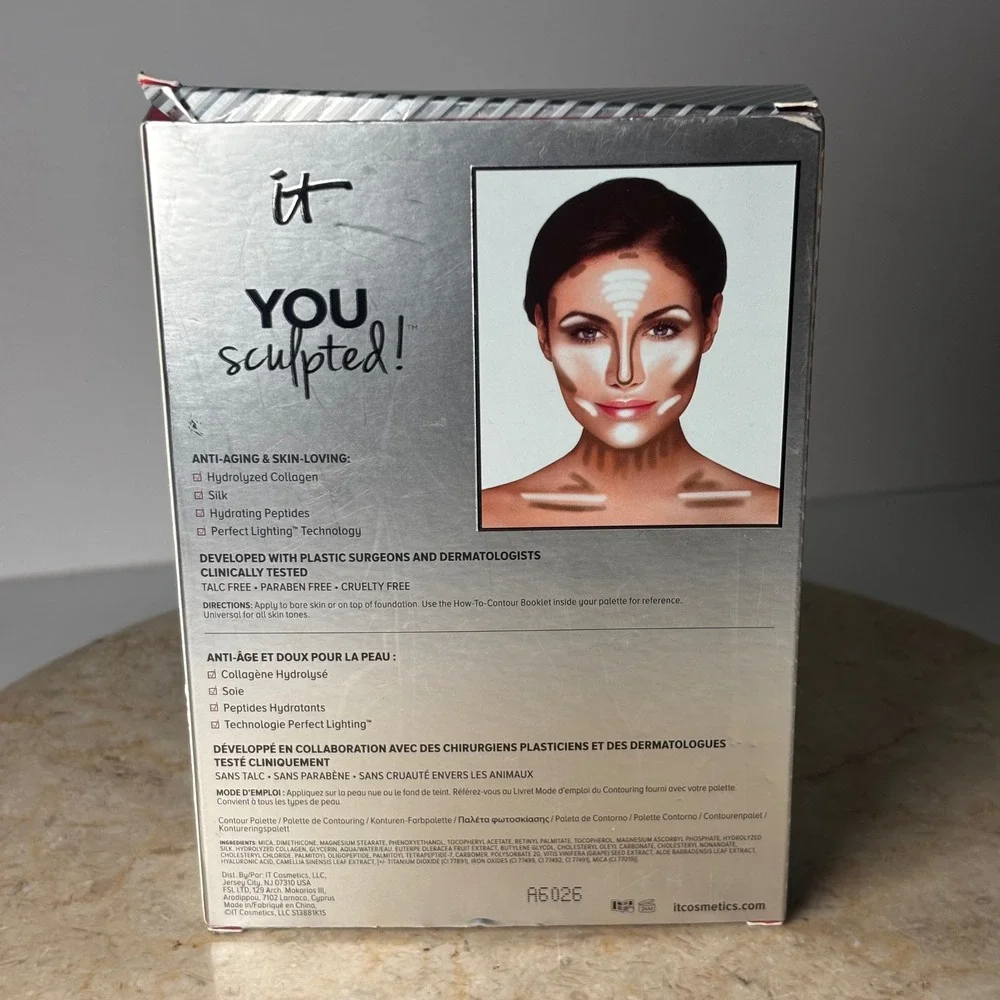 IT Cosmetics You Sculpted! Universal Contouring Palette 0.54oz Multi 6 Shades